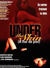 《皮肤之下》：斯嘉丽·约翰逊化身魅惑外星人，一场关于存在与虚无的视觉盛宴