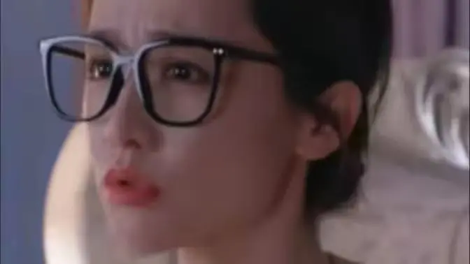 《穿成女配，把高冷霸总钓成翘嘴》：反套路爽文，霸总被拿捏的死死的！